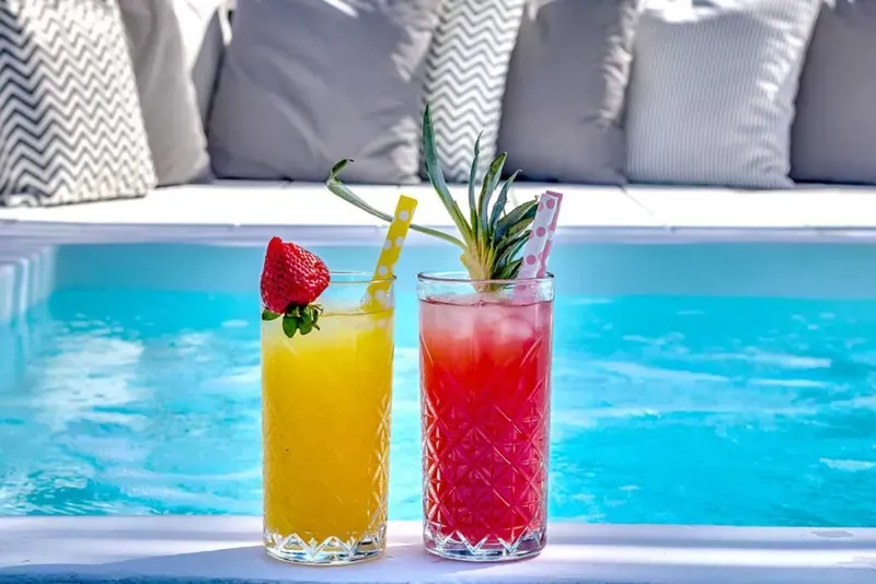 Handcrafted cocktails at Ow Andros