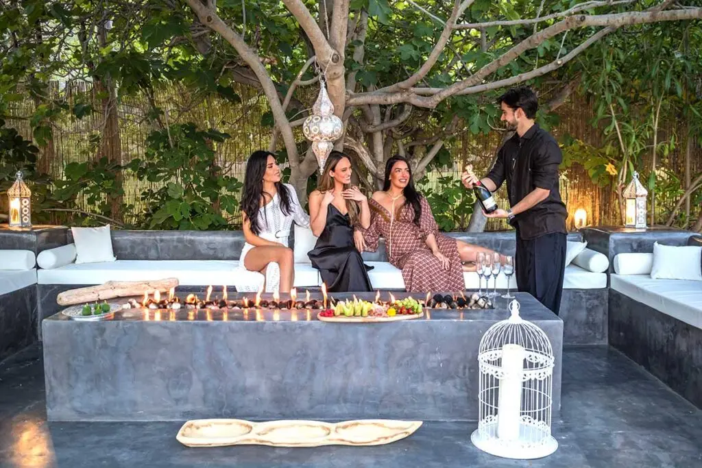 Firepit Lounge